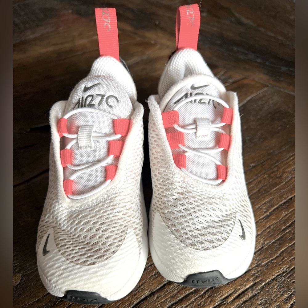 Toddler Nike 270C